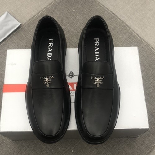 프라다 남성용 로퍼