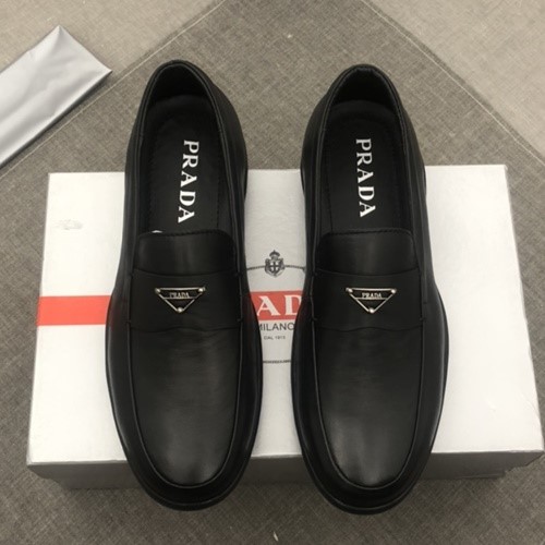 프라다 남성용 로퍼