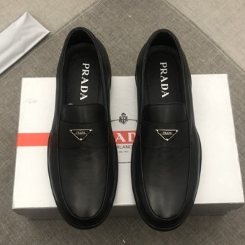 프라다 남성용 로퍼