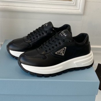 프라다 로우탑 스니커즈