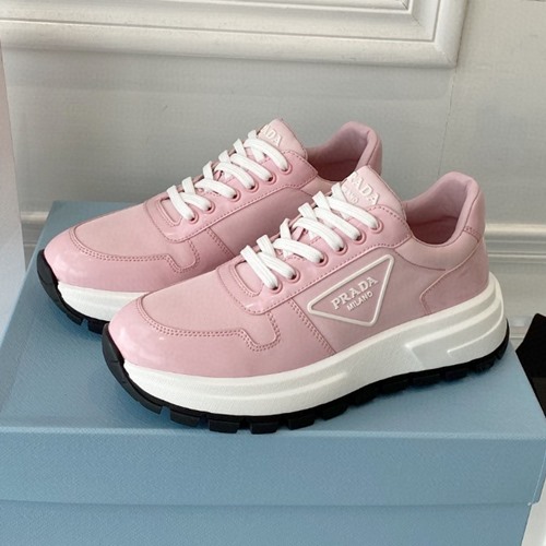 프라다 로우탑 스니커즈