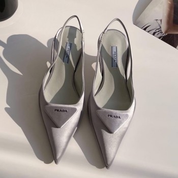 프라다 삼각로고 브러시드 슬링백