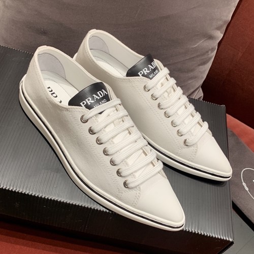 프라다 코튼 개버딘 스니커즈