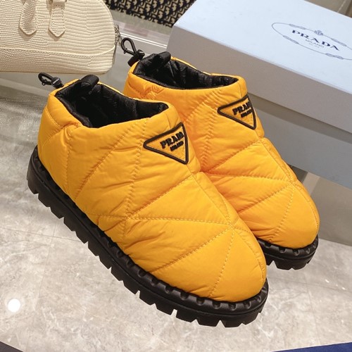프라다 패딩 나일론 로우 부츠