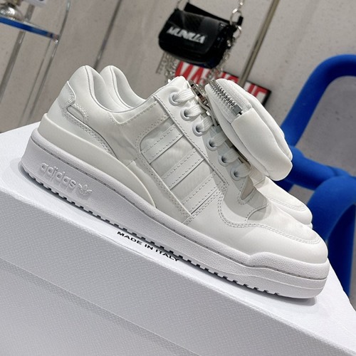 프라다×아디다스 포럼 남.여 로우탑 스니커즈