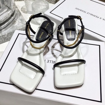 프로엔자슐러 샌들