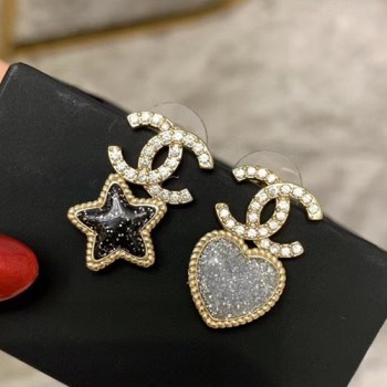 샤넬 C로고 귀걸이