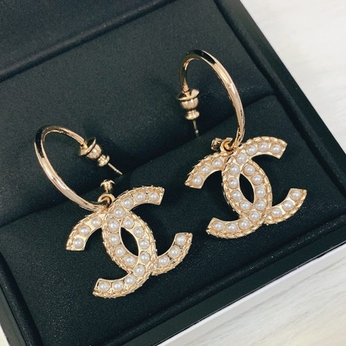 샤넬 C로고 귀걸이