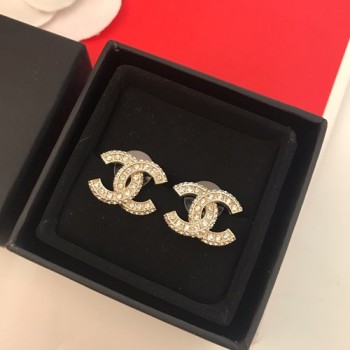 샤넬 C로고 귀걸이