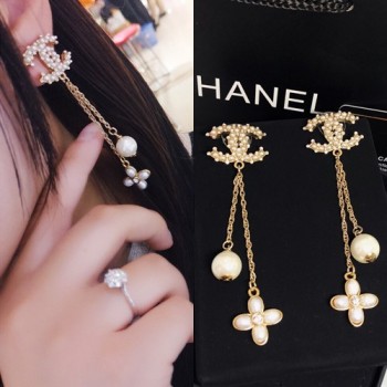 샤넬 C로고 드롭 귀걸이