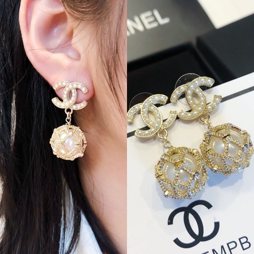 샤넬 C로고 진주 귀걸이
