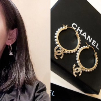 샤넬 귀걸이