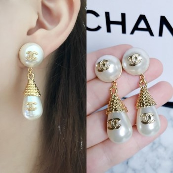 샤넬 진주 귀걸이